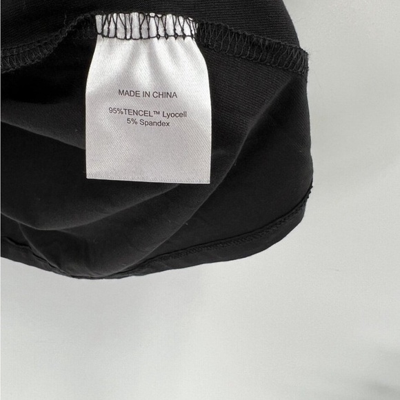 NWT Quince Womens Black Tencel Jersey sz XS Short Sleeve Midi - Picture 4 of 4